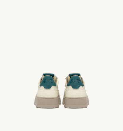Man MEDALIST LOW SNEAKERS IN FEATHER GRAY AND DARK SEA LEATHER