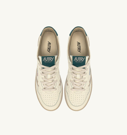 Man MEDALIST LOW SNEAKERS IN FEATHER GRAY AND DARK SEA LEATHER