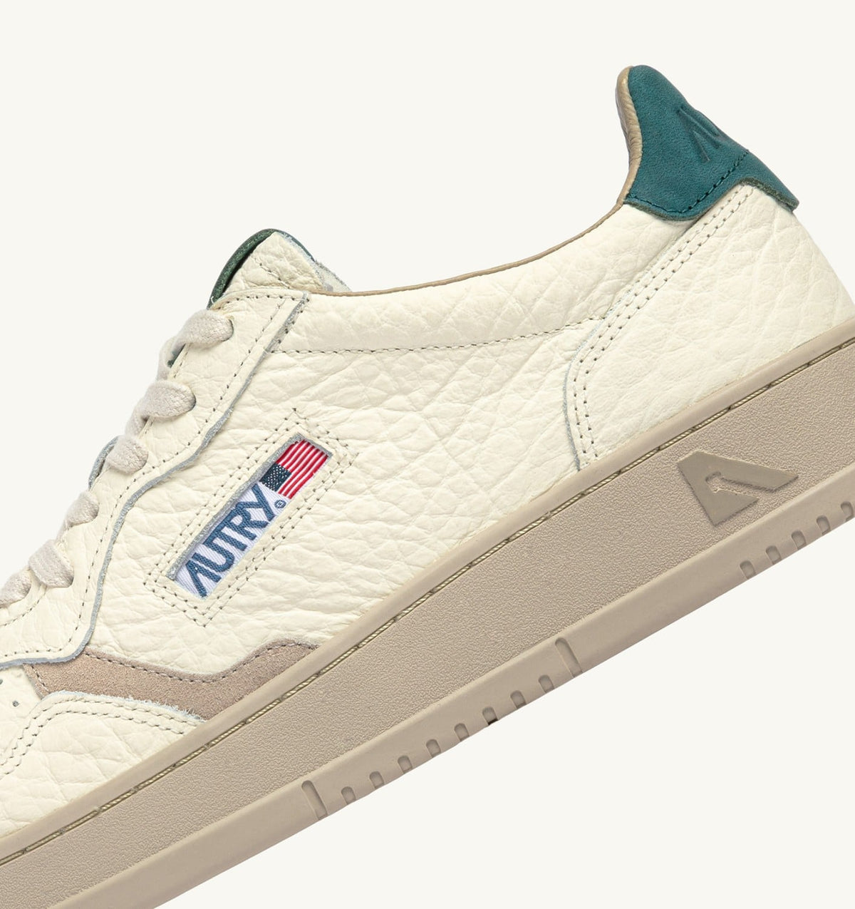 Man MEDALIST LOW SNEAKERS IN FEATHER GRAY AND DARK SEA LEATHER