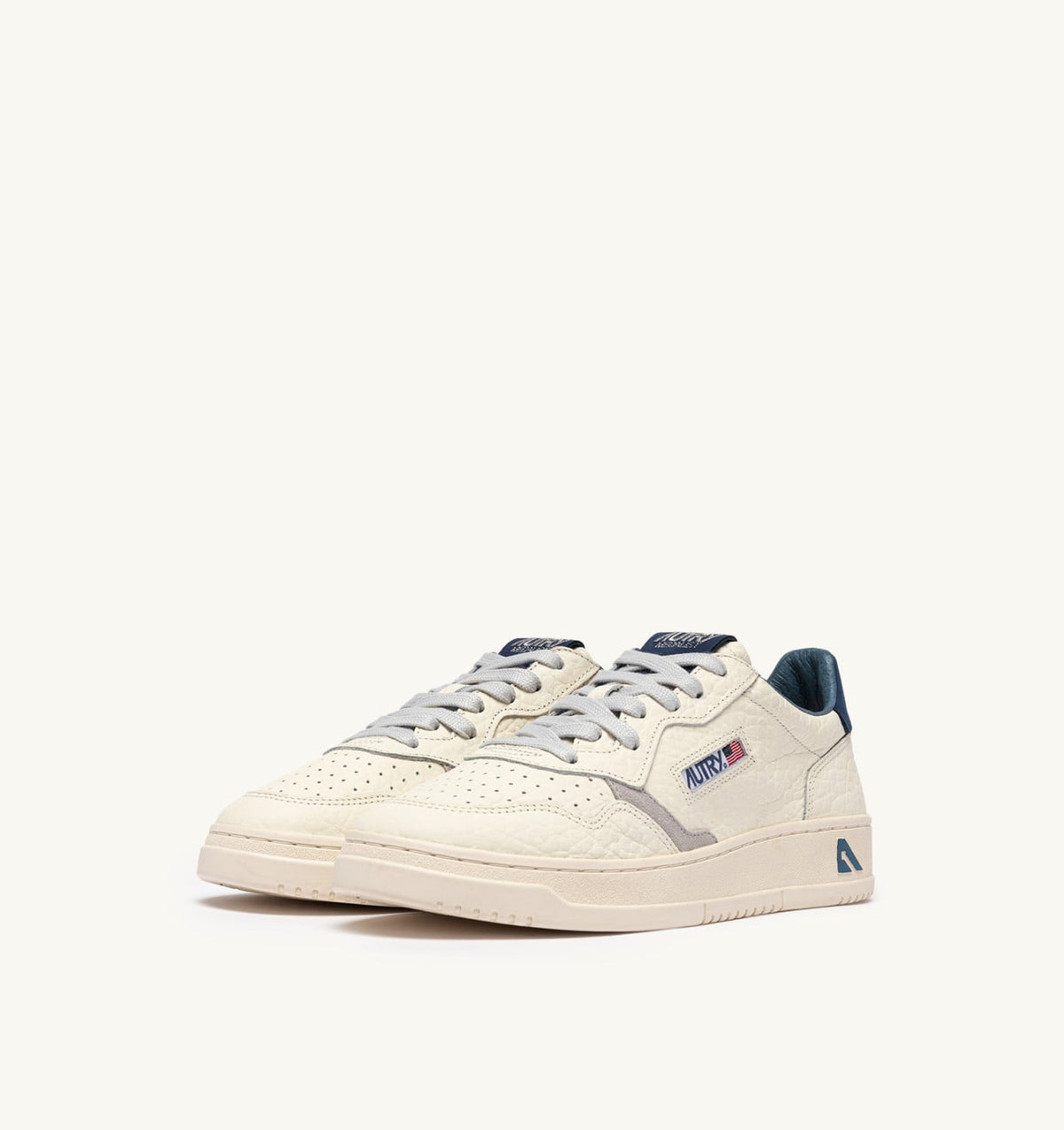 Man MEDALIST LOW SNEAKERS IN BLUE DEPTHS AND VAPOR LEATHER