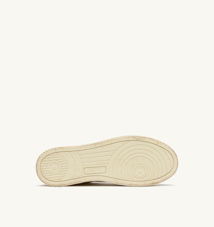Man MEDALIST LOW SUPER VINTAGE SNEAKERS IN WHITE LEATHER