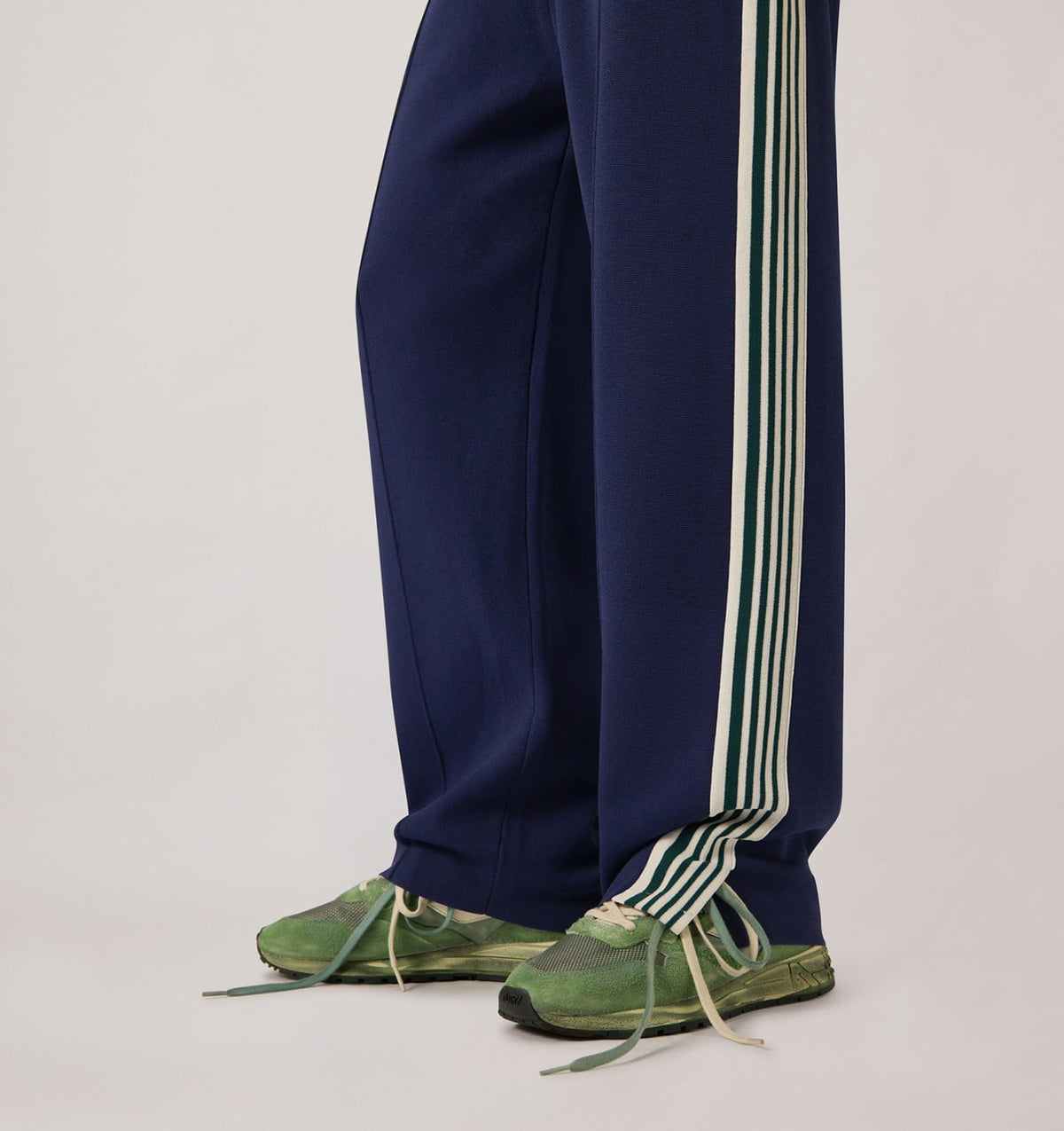 Man REELWIND SUPER VINTAGE SNEAKERS IN LEPRECHAUN AND WHITE SUEDE AND NYLON