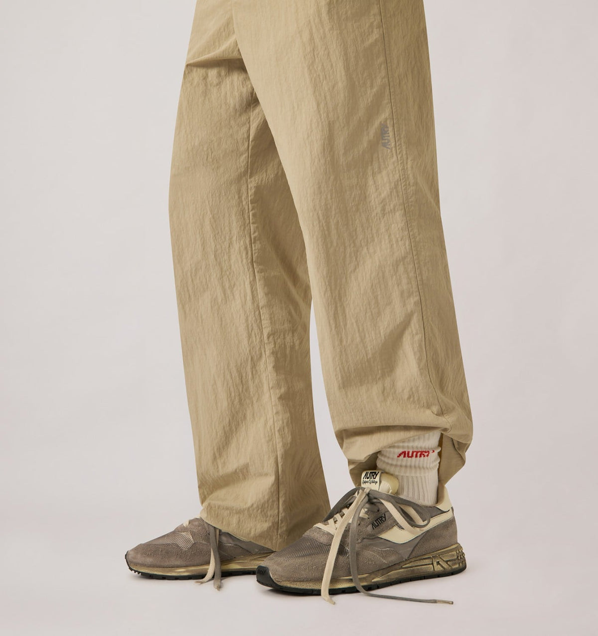 Man REELWIND SUPER VINTAGE SNEAKERS IN WHITE AND BLACK SUEDE AND NYLON