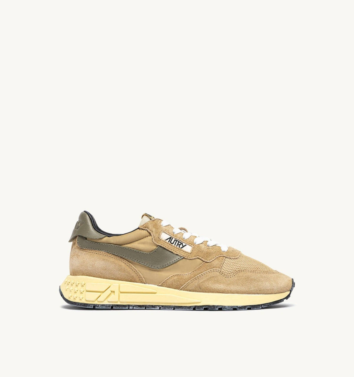 Man REELWIND LOW SNEAKERS IN FOAM SUGAR AND COVERT GREEN NYLON AND SUEDE