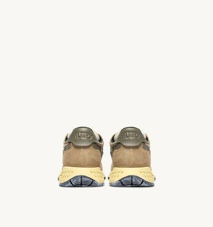 Man REELWIND LOW SNEAKERS IN FOAM SUGAR AND COVERT GREEN NYLON AND SUEDE