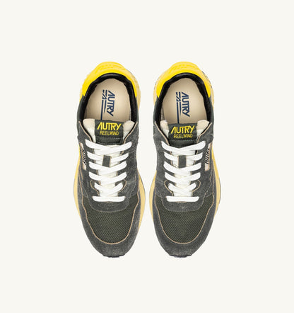 Man REELWIND LOW SNEAKERS IN DEEP GREEN SUGAR AND QUINCE NYLON AND SUEDE