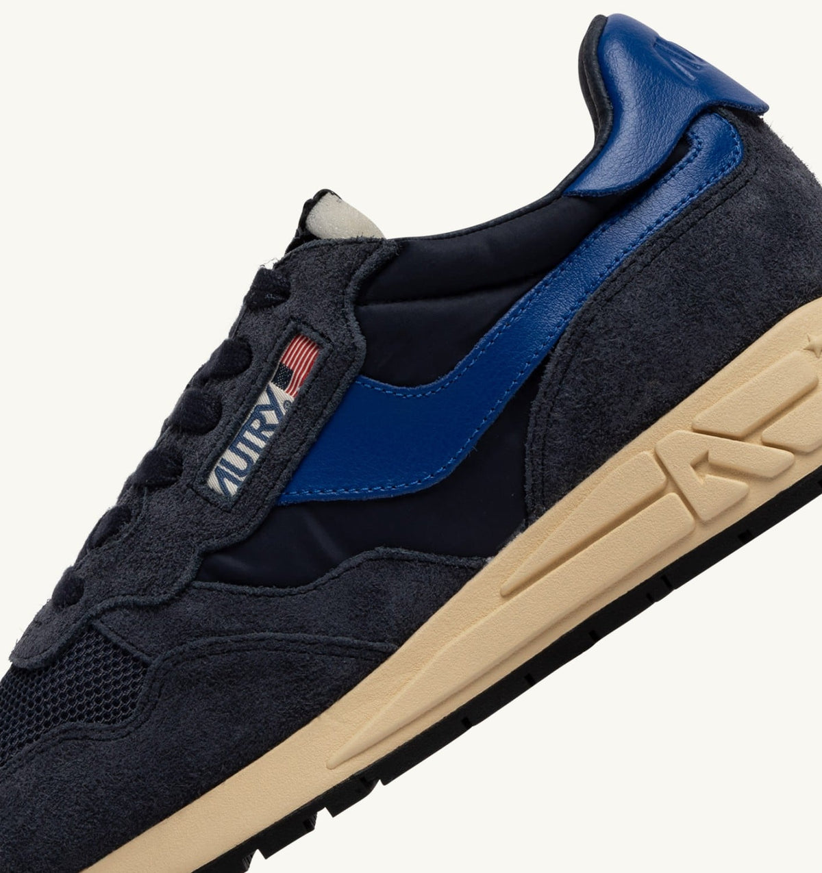 Man REELWIND LOW SNEAKERS IN SPACE BLUE AND LAPIS BLUE NYLON AND SUEDE