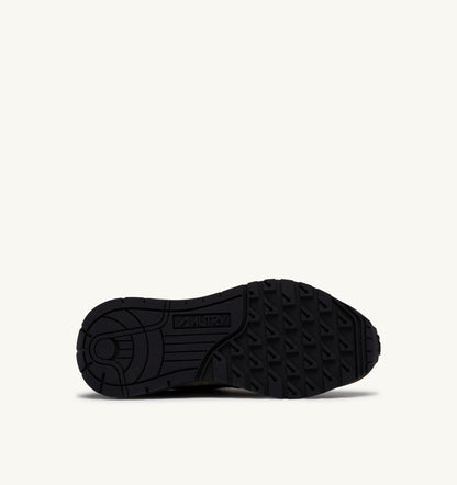 Man REELWIND LOW SNEAKERS IN DARK BARK PEBBLE AND PHANTOM SUEDE AND NYLON