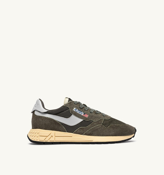 Man REELWIND LOW SNEAKERS IN OLIVE NIGHT AND HARBOR MIST NYLON AND SUEDE