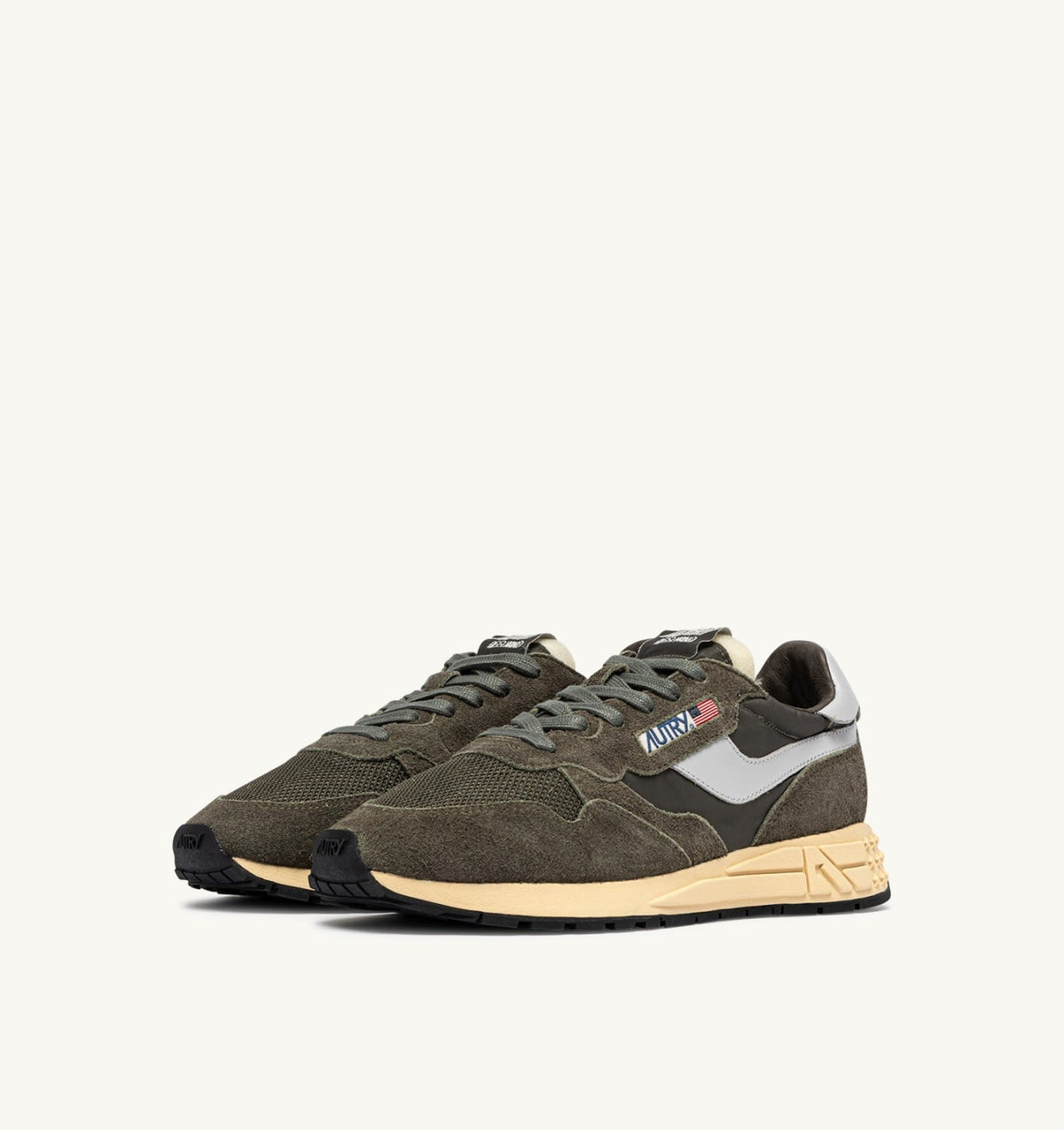 Man REELWIND LOW SNEAKERS IN OLIVE NIGHT AND HARBOR MIST NYLON AND SUEDE