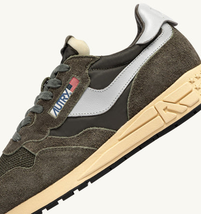 Man REELWIND LOW SNEAKERS IN OLIVE NIGHT AND HARBOR MIST NYLON AND SUEDE
