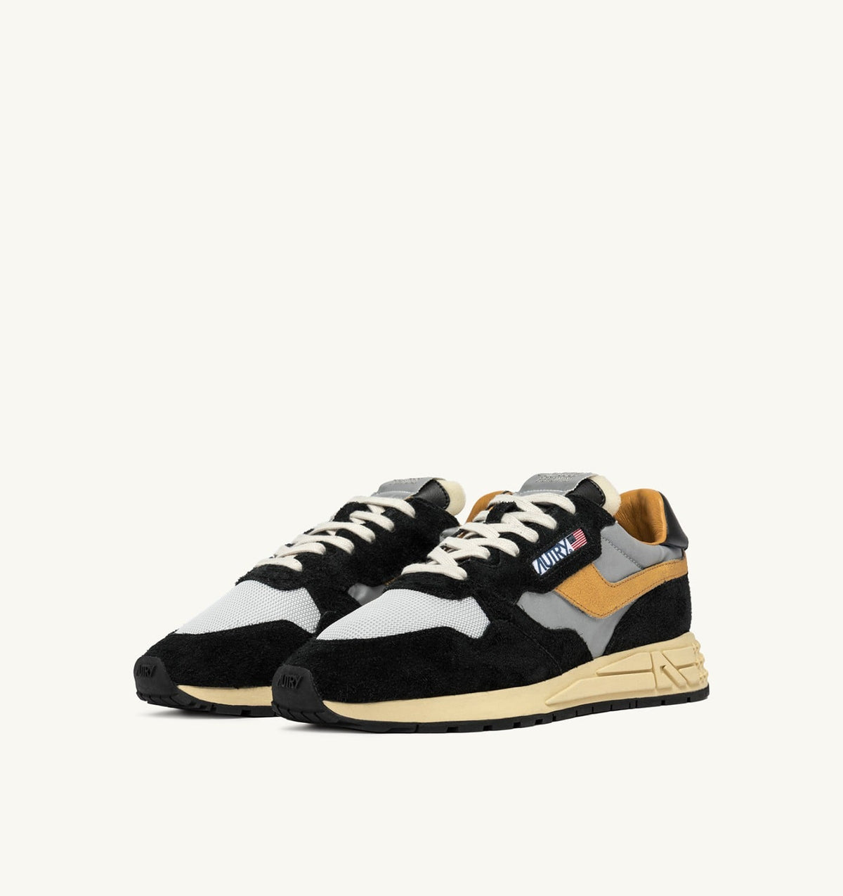 Man REELWIND LOW SNEAKERS IN BLACK SUEDE AND REFLECTIVE NYLON