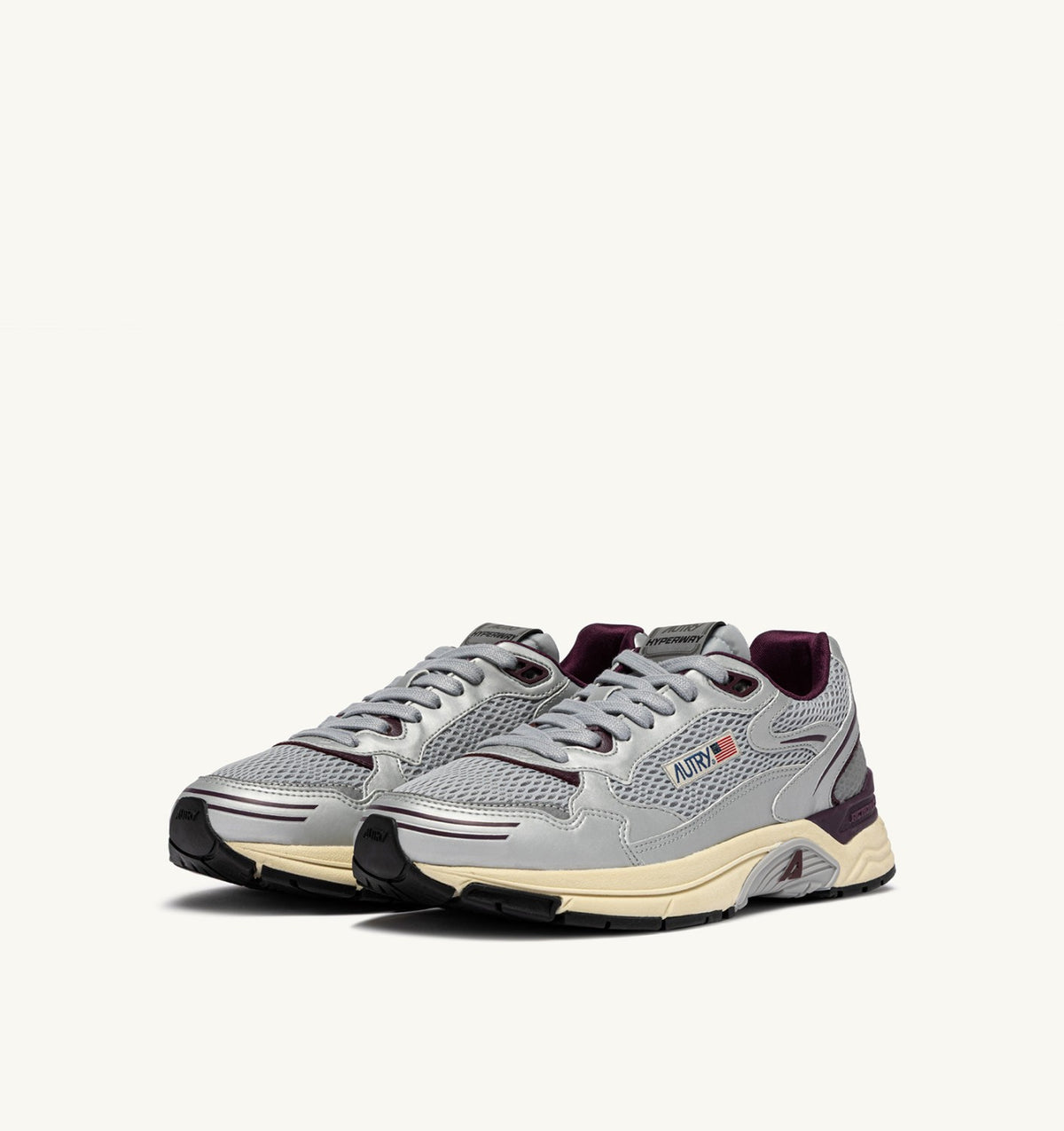 Man HYPERWAY SNEAKERS IN SILVER, HARBOR MIST AND FIG SYNTHETIC LEATHER AND MESH