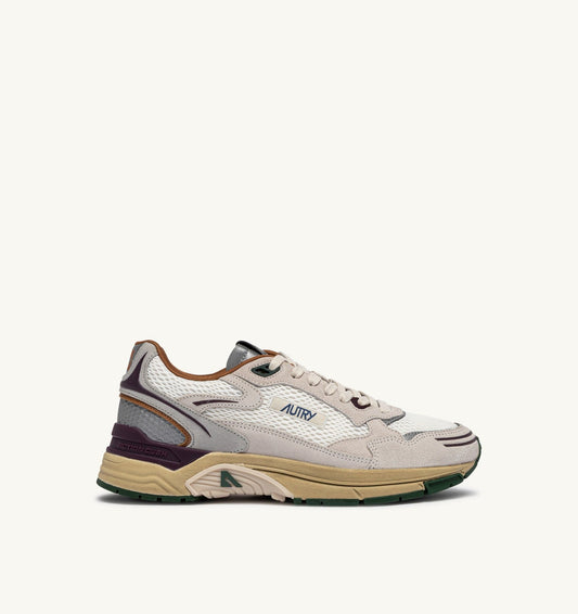 Man HYPERWAY SNEAKERS IN WHITE AND FIG SUEDE AND MESH