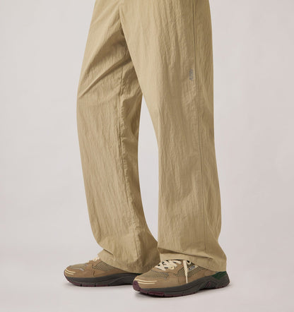 Man HYPERWAY SNEAKERS IN BISCUIT AND AFTERGLOW SUEDE AND MESH
