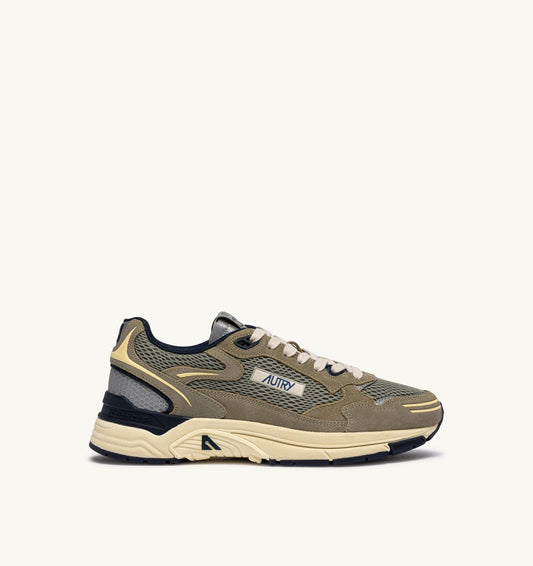 Man HYPERWAY SNEAKERS IN SILVER SAGE AND SPA BLUE SUEDE AND MESH