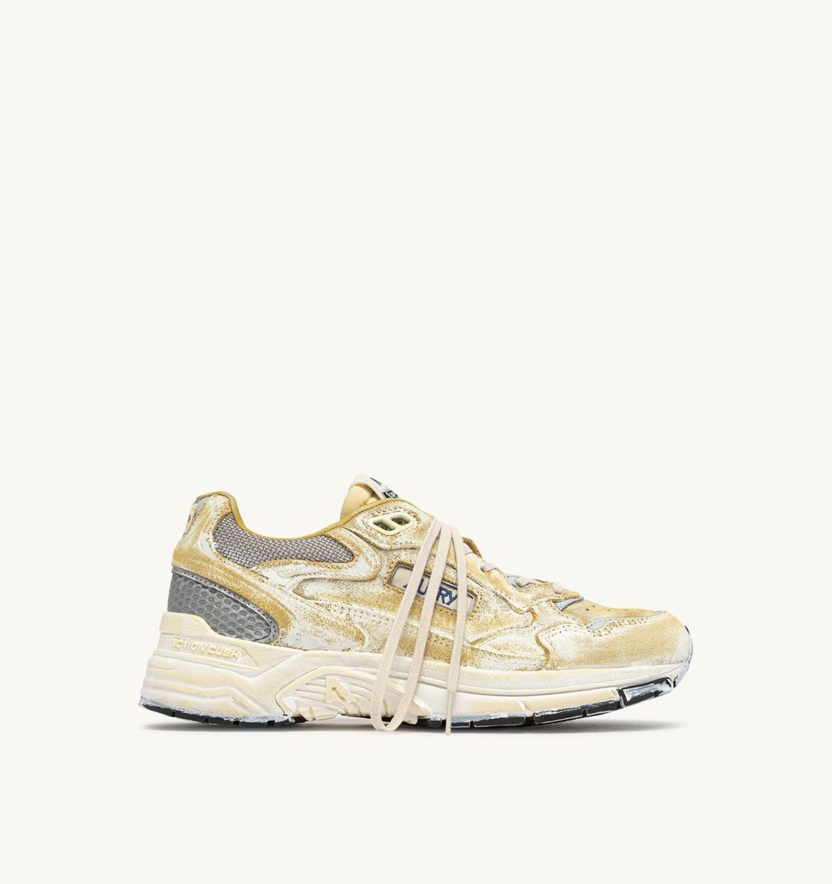Man HYPERWAY SUPER VINTAGE SNEAKERS IN YELLOW AND SILVER SUEDE