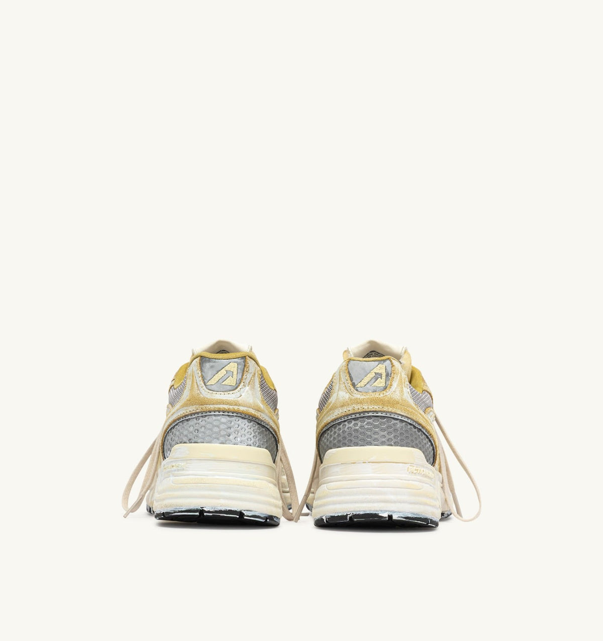 Man HYPERWAY SUPER VINTAGE SNEAKERS IN YELLOW AND SILVER SUEDE