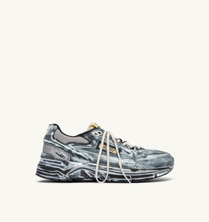 Man HYPERWAY SUPER VINTAGE SNEAKERS IN BLACK AND SILVER SUEDE