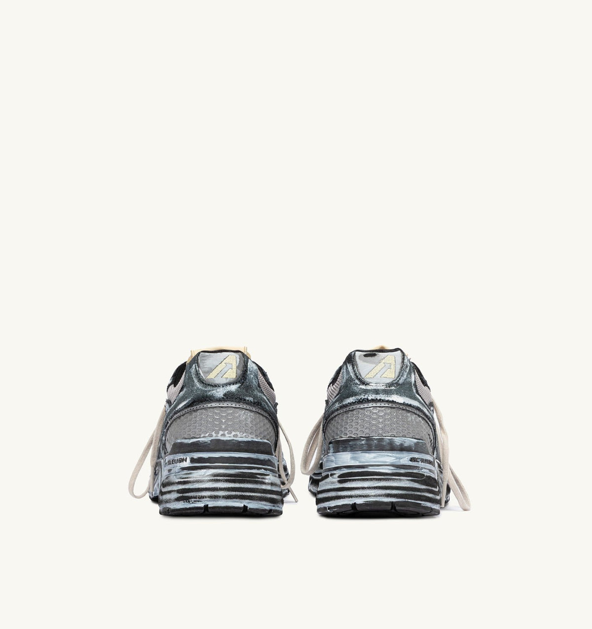 Man HYPERWAY SUPER VINTAGE SNEAKERS IN BLACK AND SILVER SUEDE