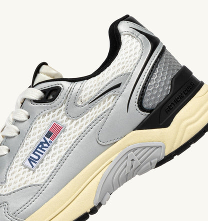 Man HYPERWAY SNEAKERS IN WHITE SILVER AND BLACK SYNTHETIC LEATHER AND MESH