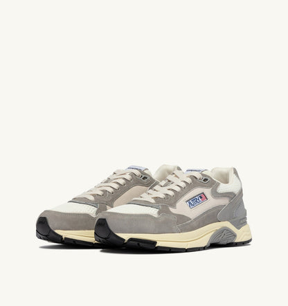 Man HYPERWAY SNEAKERS IN WHITE AND LEAD GRAY MESH AND SUEDE