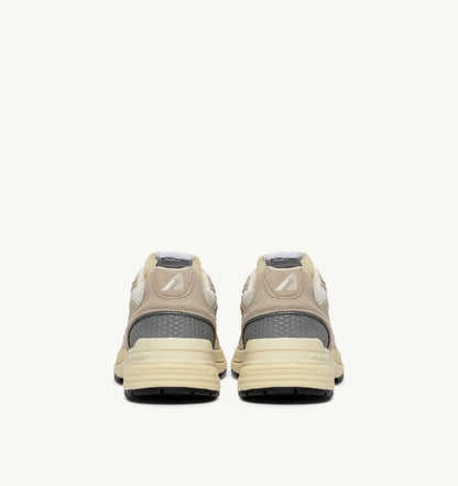Man HYPERWAY SNEAKERS IN SAND BROWN AND SILVER-TONE SUEDE AND MESH