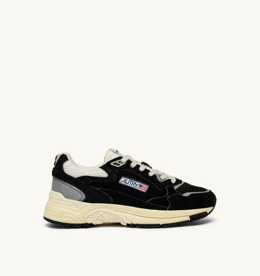 Man HYPERWAY SNEAKERS IN BLACK AND SILVER MESH AND SUEDE