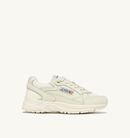 Man HYPERWAY SNEAKERS IN WHISPER WHITE MESH AND NAPA LEATHER