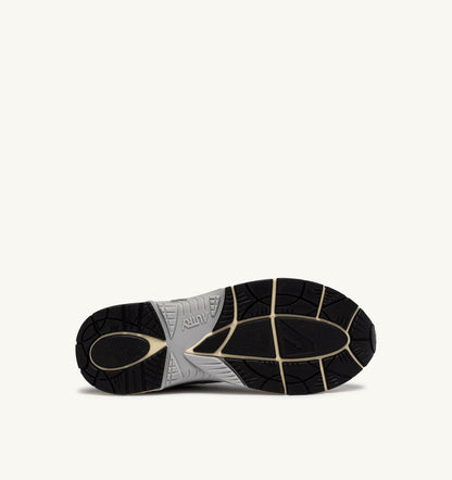 Man HYPERWAY SNEAKERS IN SILVER, TEA AND BLACKENED PEARL SYNTHETIC LEATHER AND MESH