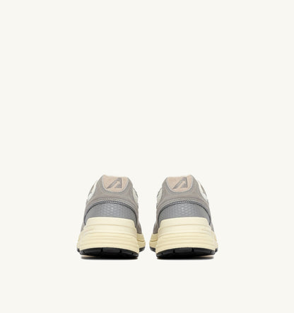 Man HYPERWAY SNEAKERS IN MARSHMALLOW AND LEAD SUEDE AND MESH