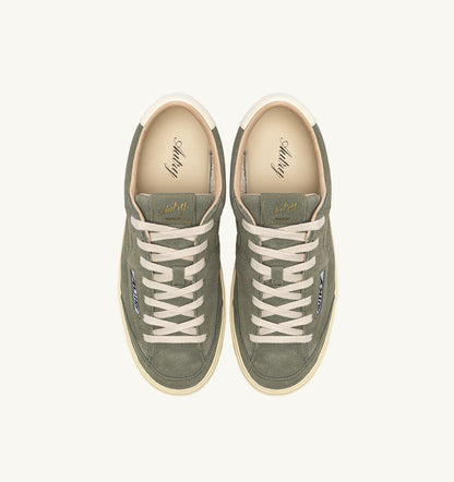 Man WINDSCAPE LOW SNEAKERS IN SMOKED GREEN AND MARSHMALLOW SUEDE
