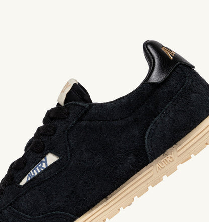 Man SNEAKERS WINDSPIN IN BLACK SUEDE