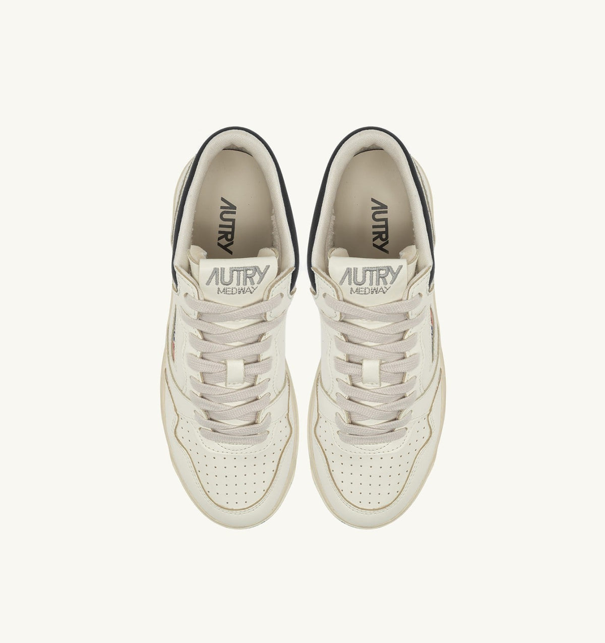 Man MED-WAY SNEAKERS IN LEATHER COLOR MARSHMALLOW AND BLACK