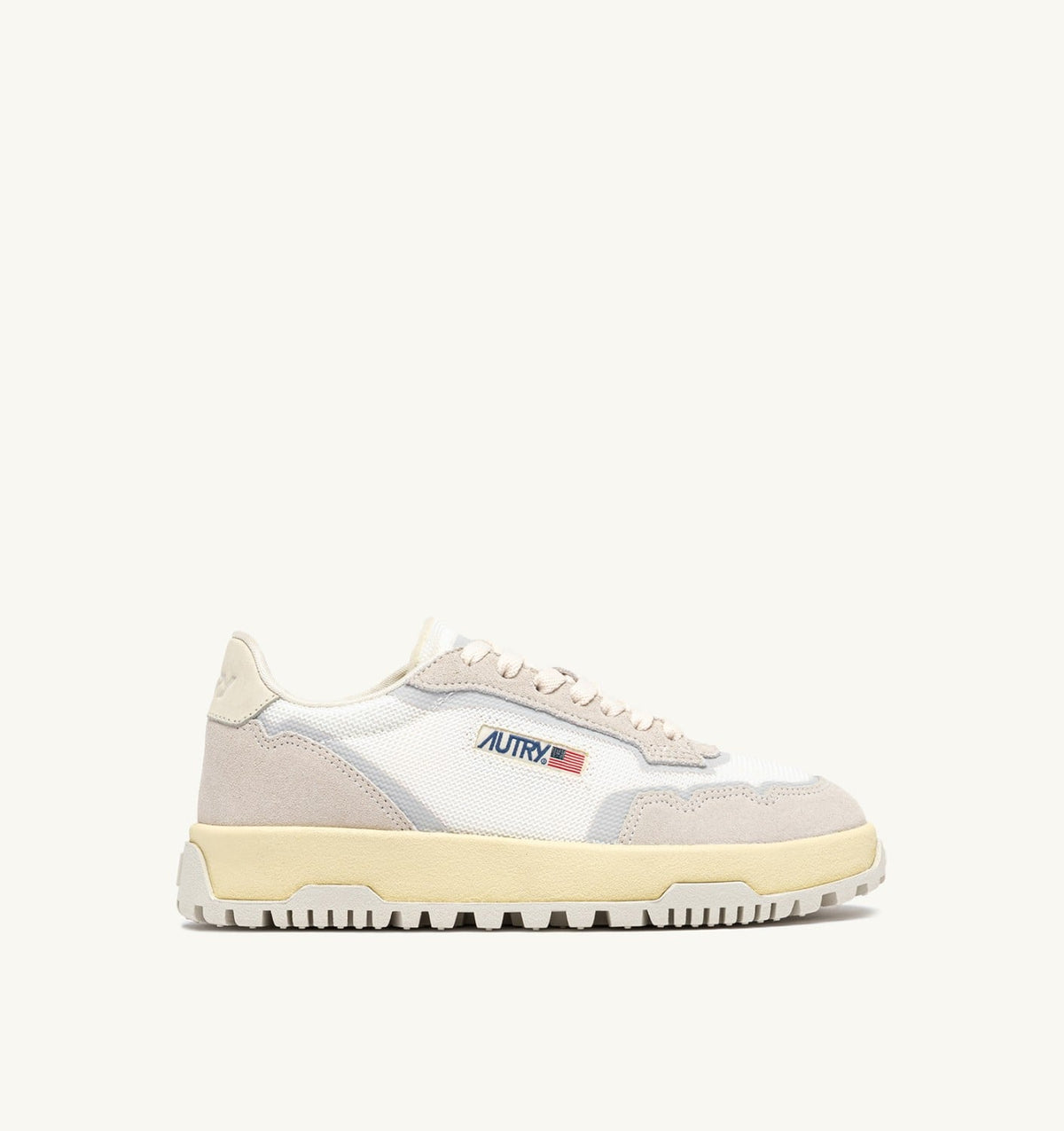 Man WILDPACE LOW SNEAKERS IN WHITE AND MARSHMALLOW DRAGON MESH AND SUEDE