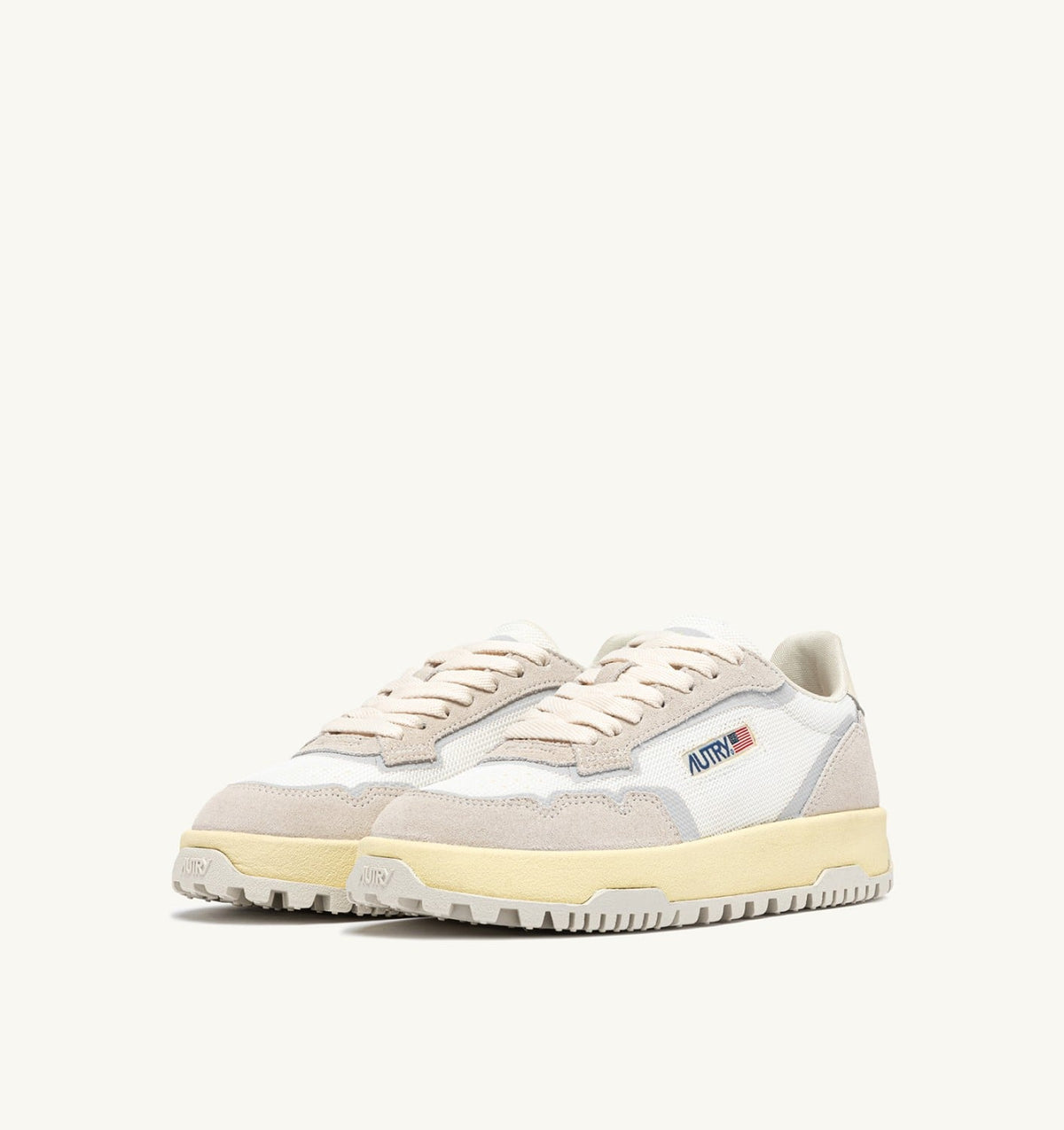Man WILDPACE LOW SNEAKERS IN WHITE AND MARSHMALLOW DRAGON MESH AND SUEDE