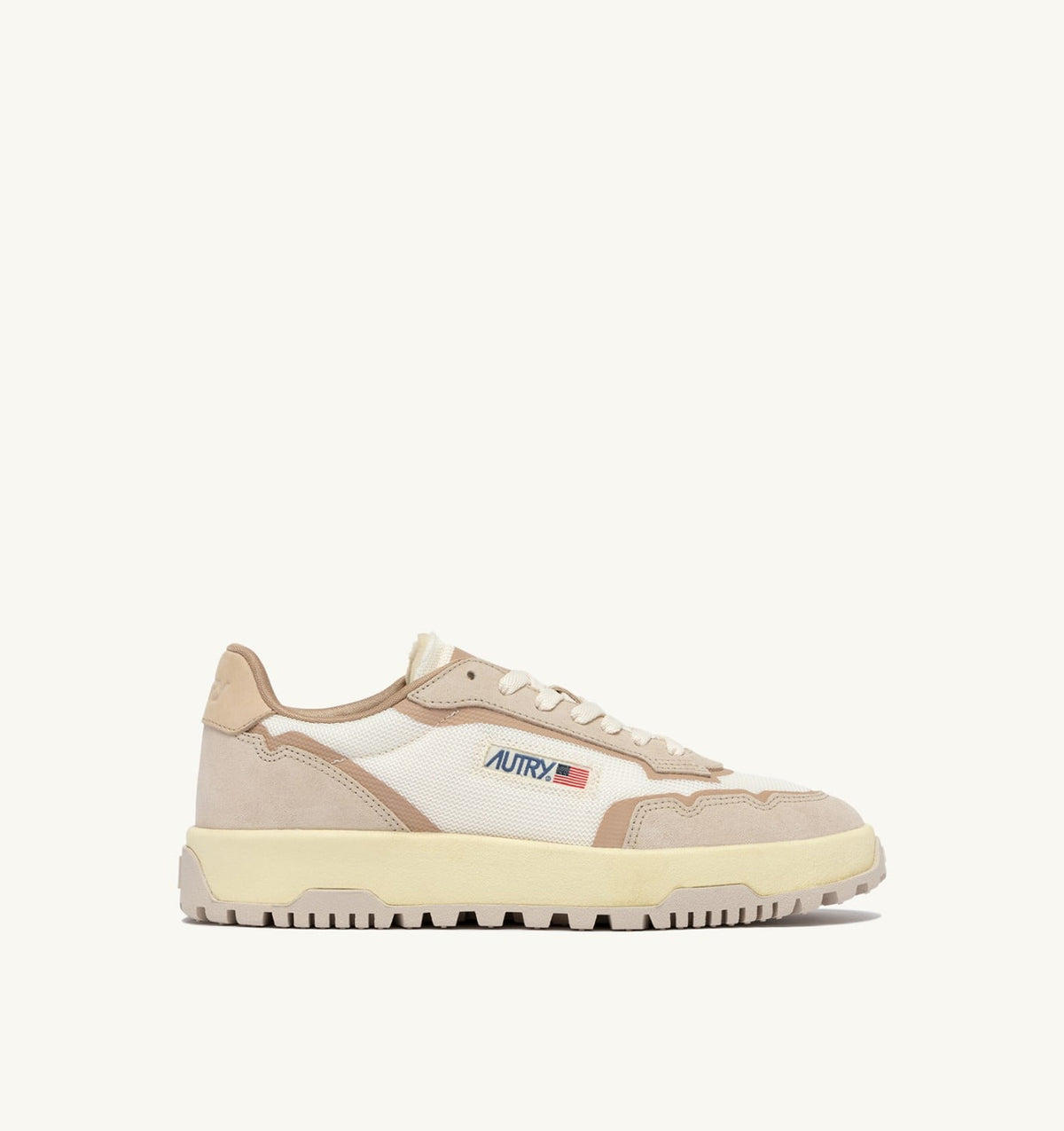 Man WILDPACE LOW SNEAKERS IN WHISPER WHITE AND SAND DRAGON MESH AND SUEDE