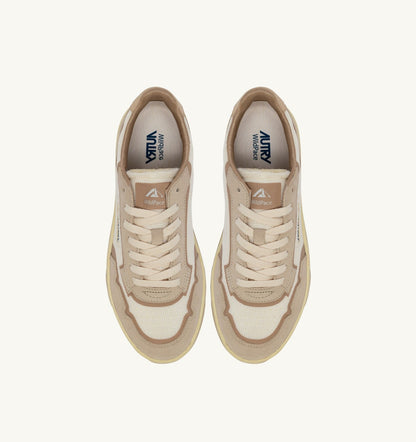 Man WILDPACE LOW SNEAKERS IN WHISPER WHITE AND SAND DRAGON MESH AND SUEDE
