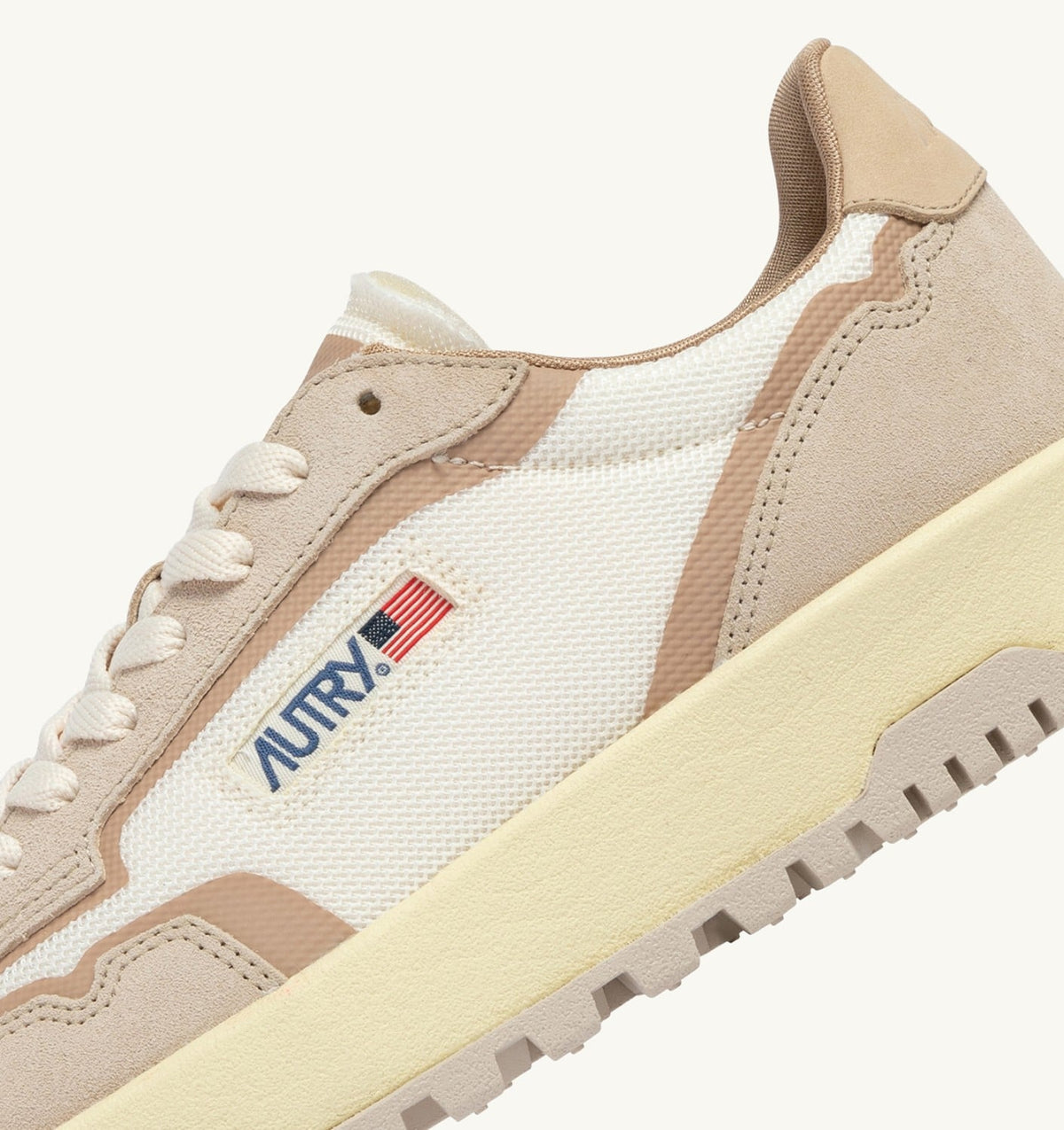 Man WILDPACE LOW SNEAKERS IN WHISPER WHITE AND SAND DRAGON MESH AND SUEDE