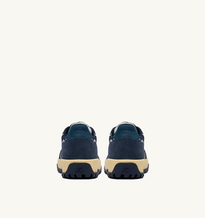 Man WILDPACE LOW SNEAKERS IN BLUETTE DRAGON MESH AND SUEDE