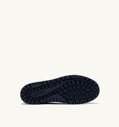 Man WILDPACE LOW SNEAKERS IN BLUETTE DRAGON MESH AND SUEDE