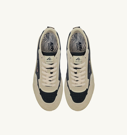 Man WILDPACE LOW SNEAKERS IN WHITE AND SPACE BLUE CORDURA AND SUEDE