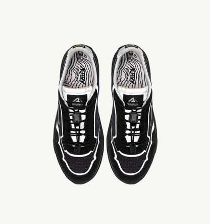Man WILDPACE LOW SNEAKERS IN BLACK AND SILVER RIPSTOP NYLON AND SUEDE