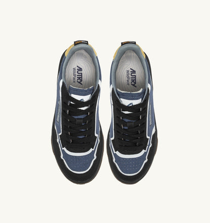 Man WILDPACE LOW SNEAKERS IN RIPSTOP NYLON AND LEATHER COLOR DARK BLUE AND BLACK