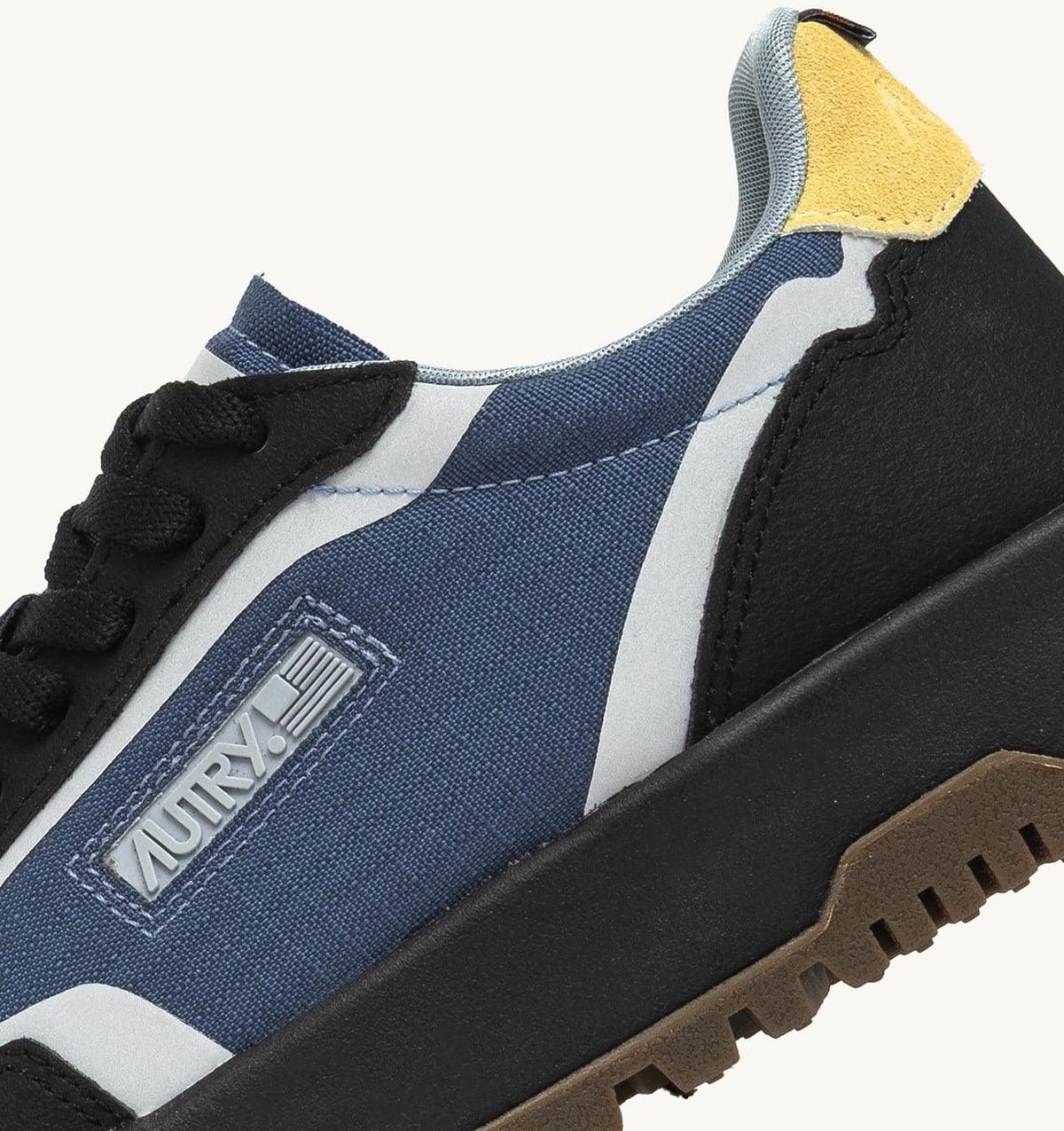 Man WILDPACE LOW SNEAKERS IN RIPSTOP NYLON AND LEATHER COLOR DARK BLUE AND BLACK