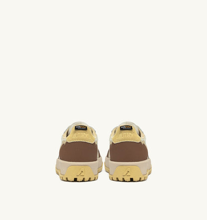 Man WILDPACE LOW SNEAKERS IN RIPSTOP NYLON AND LEATHER COLOR FOG AND THRUSH