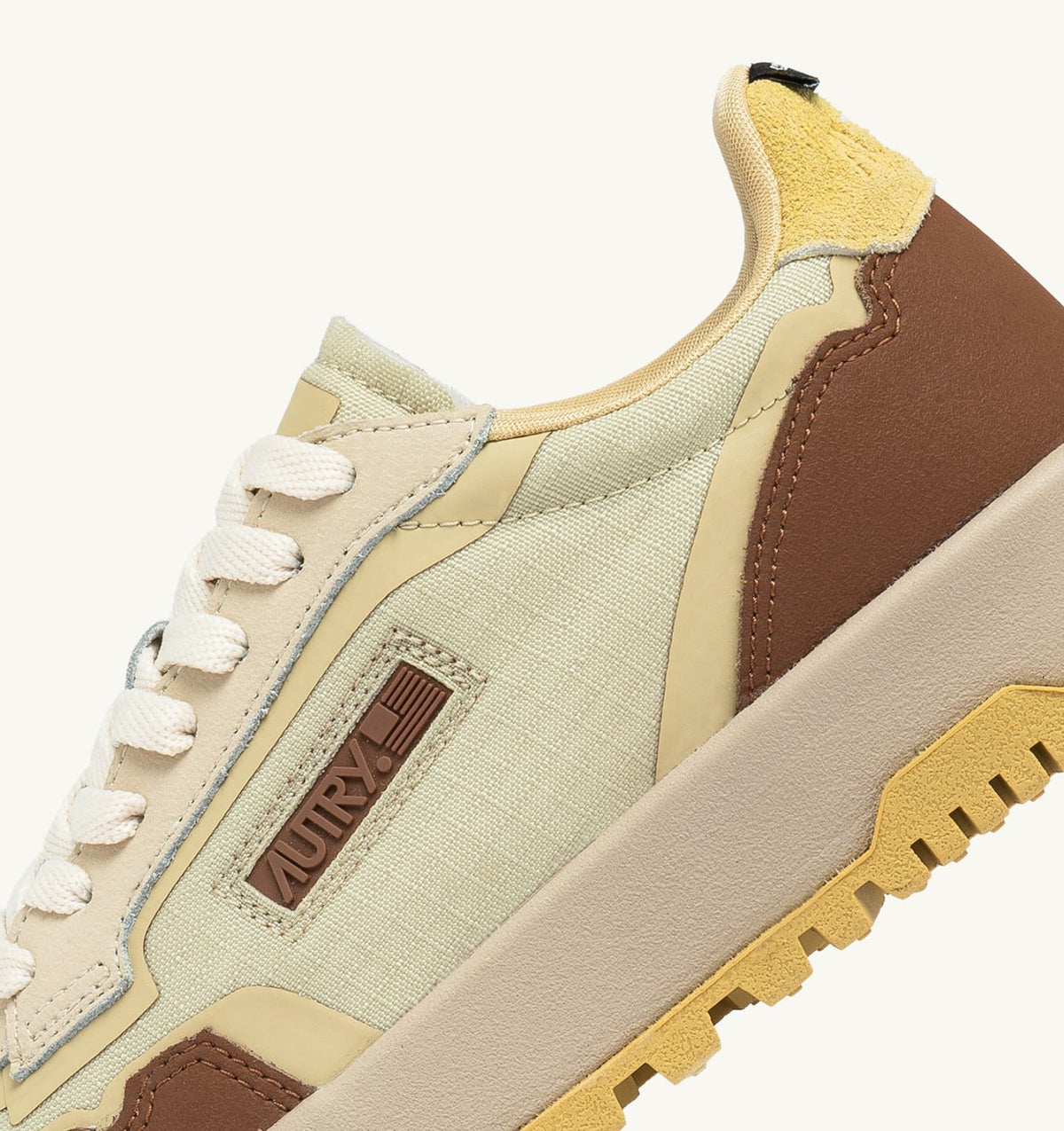 Man WILDPACE LOW SNEAKERS IN RIPSTOP NYLON AND LEATHER COLOR FOG AND THRUSH