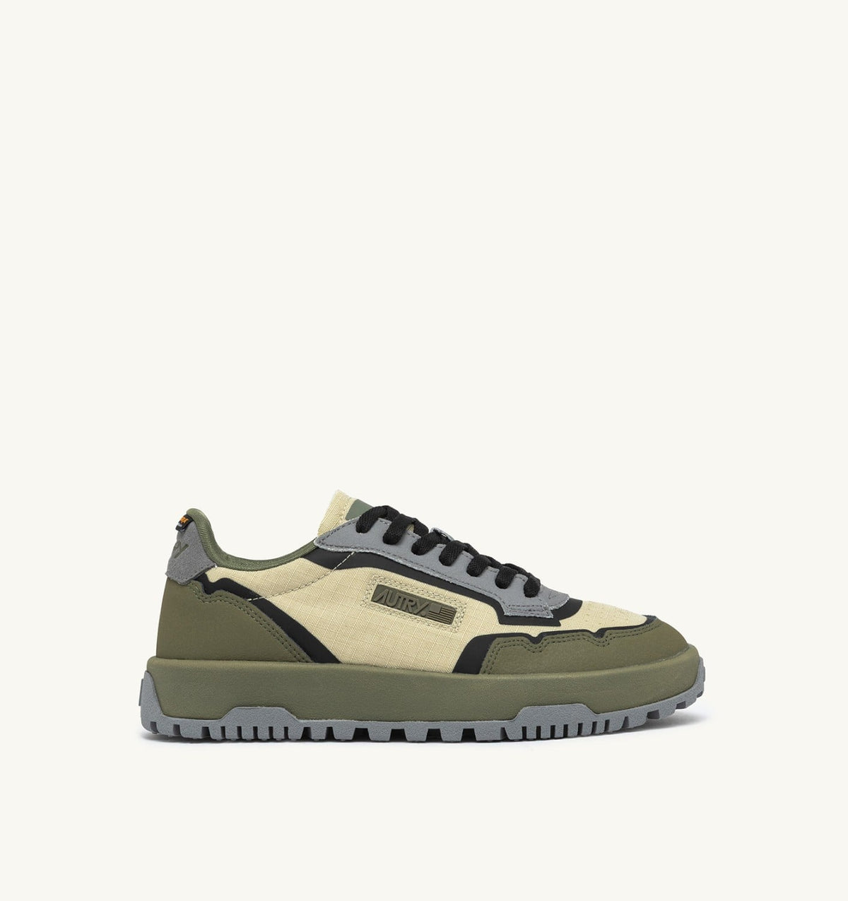 Man WILDPACE LOW SNEAKERS IN RIPSTOP NYLON AND LEATHER COLOR CASTLE WALL AND TITANIUM