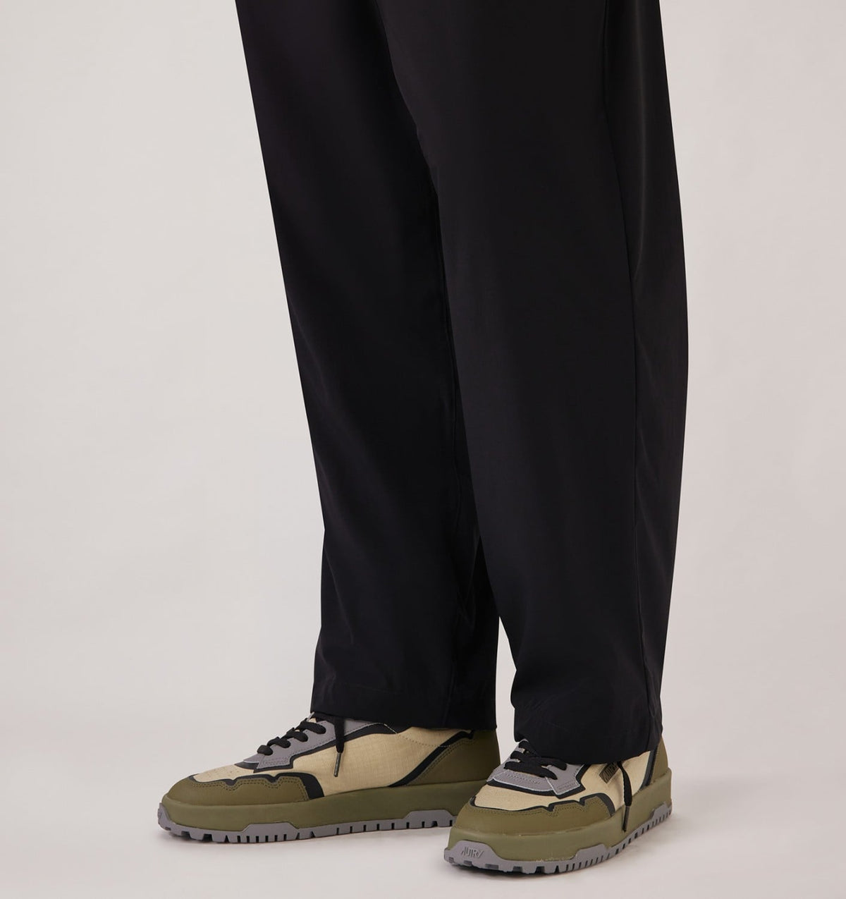 Man WILDPACE LOW SNEAKERS IN RIPSTOP NYLON AND LEATHER COLOR CASTLE WALL AND TITANIUM