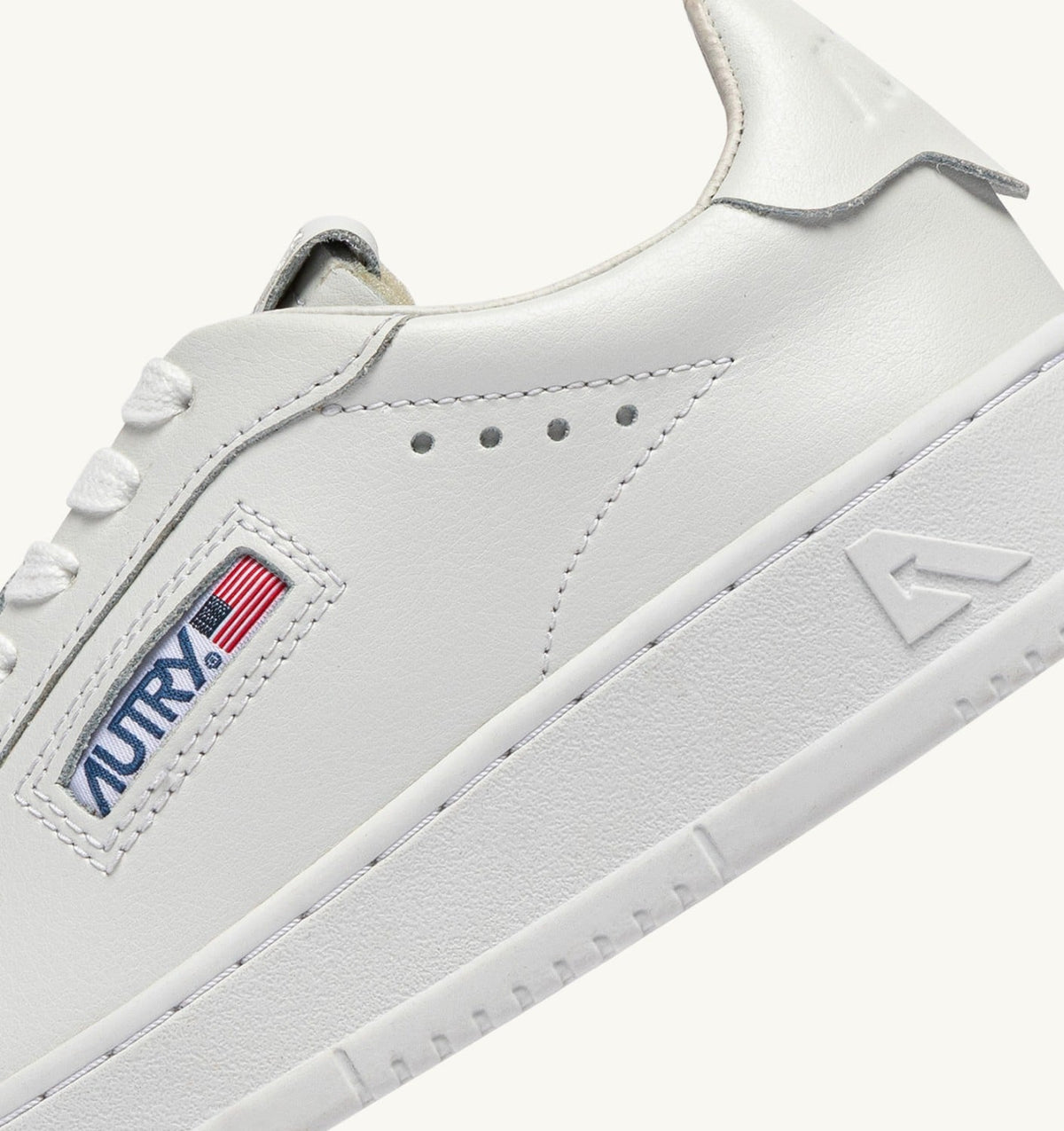 Man DALLAS LOW SNEAKERS IN WHITE LEATHER